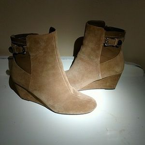 Suede, wedge, ankle booties in tan
